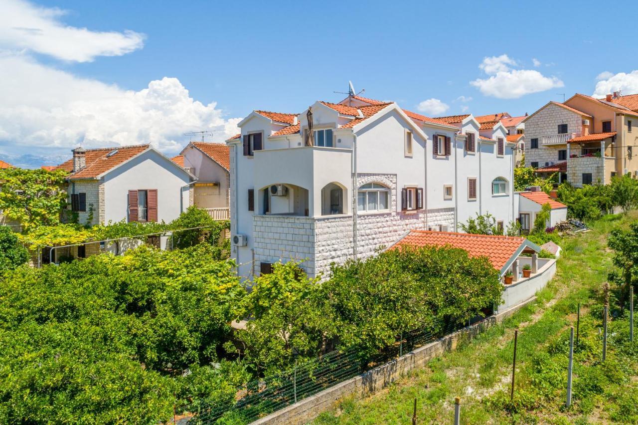 Villa Dinka Сутиван Экстерьер фото