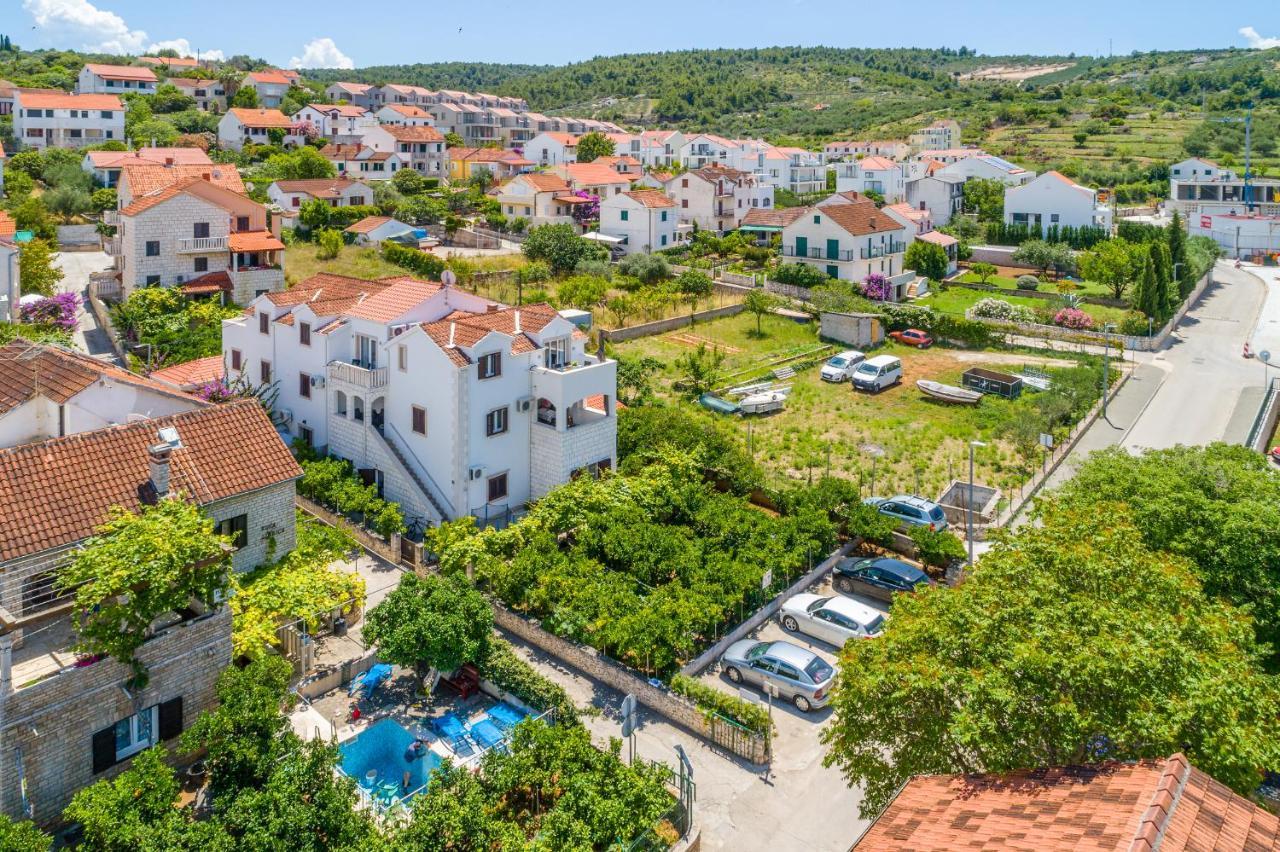 Villa Dinka Сутиван Экстерьер фото