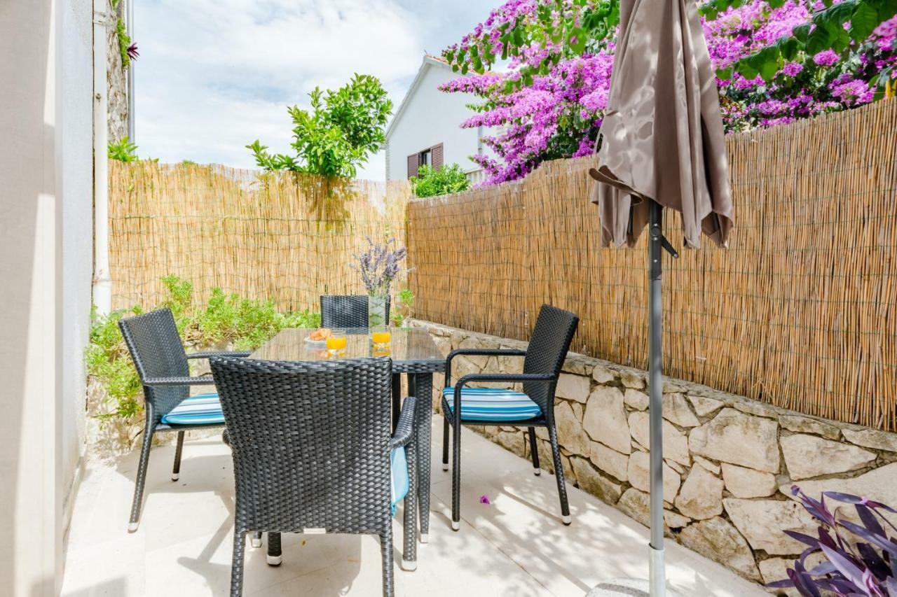 Villa Dinka Сутиван Экстерьер фото